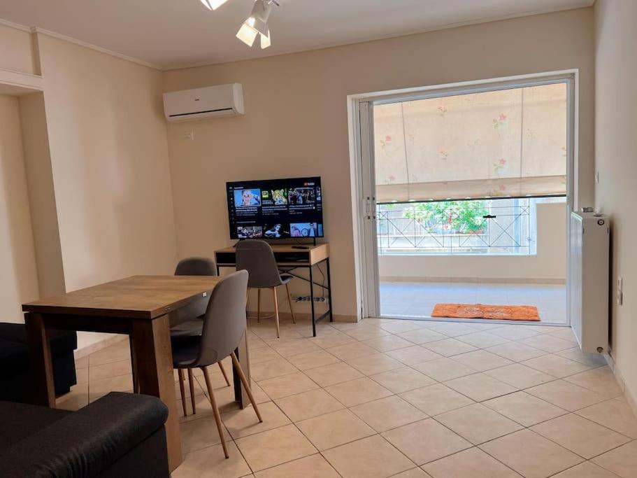 Charming 2Bedroom Apartment With Parking Афины Экстерьер фото
